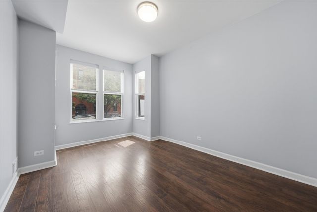 1354 W Ohio Street, Chicago, IL 60642