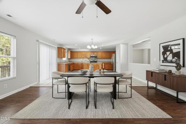 229 Georgetowne Drive, Clayton, NC 27527