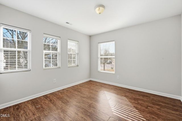 229 Georgetowne Drive, Clayton, NC 27527