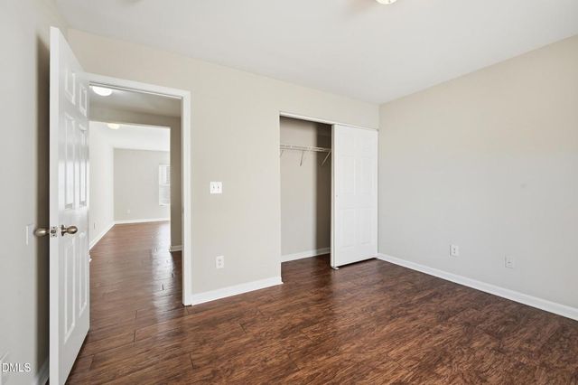 229 Georgetowne Drive, Clayton, NC 27527