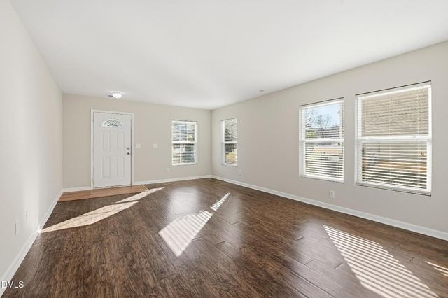 229 Georgetowne Drive, Clayton, NC 27527