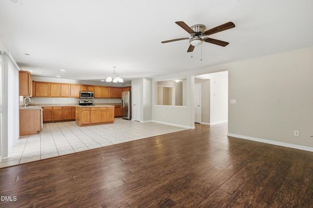 229 Georgetowne Drive, Clayton, NC 27527