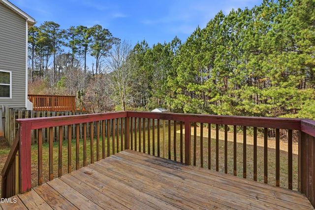 229 Georgetowne Drive, Clayton, NC 27527