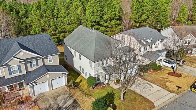 229 Georgetowne Drive, Clayton, NC 27527