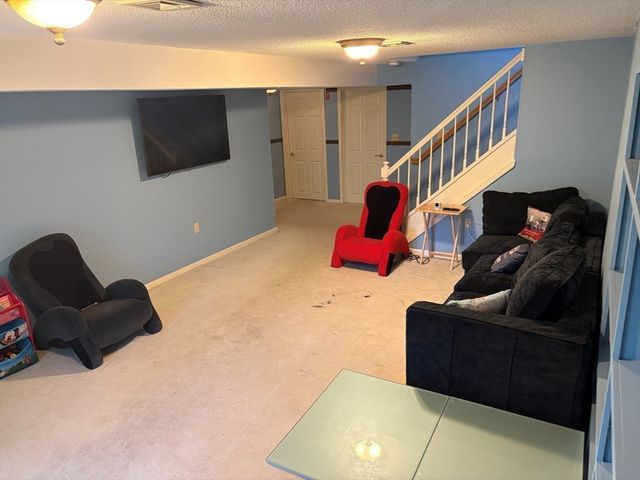 191 Brickett Hill Circle 191, Haverhill, MA 01830