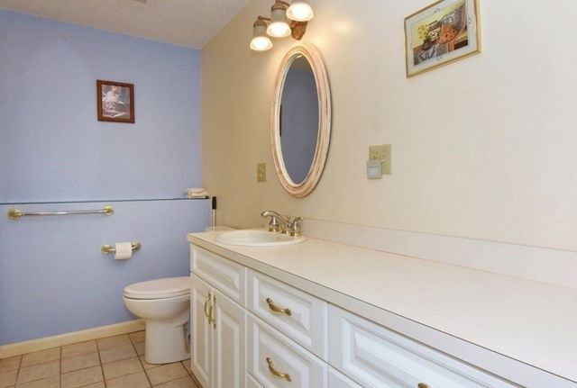 191 Brickett Hill Circle 191, Haverhill, MA 01830