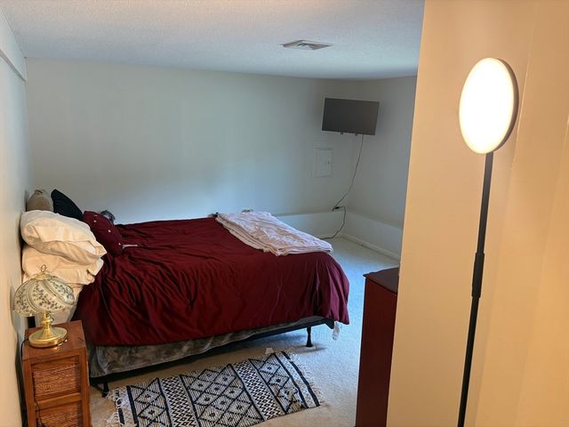 191 Brickett Hill Circle 191, Haverhill, MA 01830