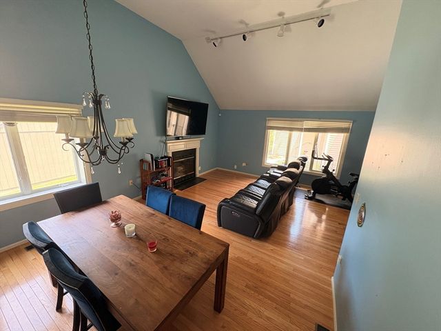 191 Brickett Hill Circle 191, Haverhill, MA 01830