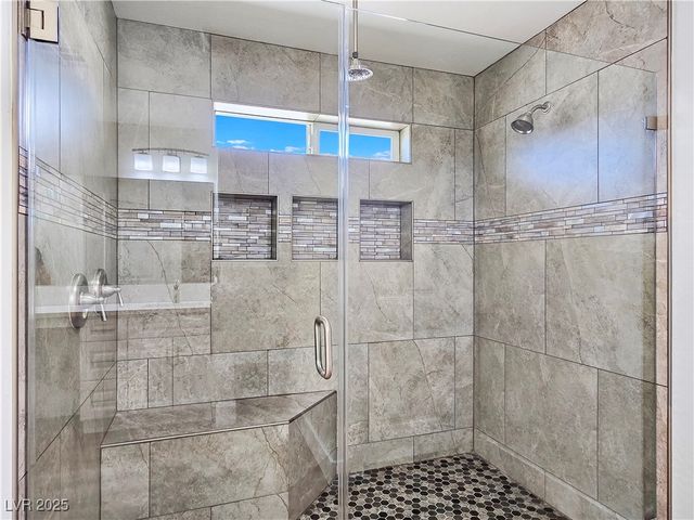 5880 Johnnie Mine Street, Pahrump, NV 89060