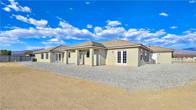 5880 Johnnie Mine Street, Pahrump, NV 89060