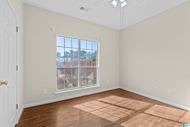 5518 FAWN CIRCLE, Hoover, AL 35226