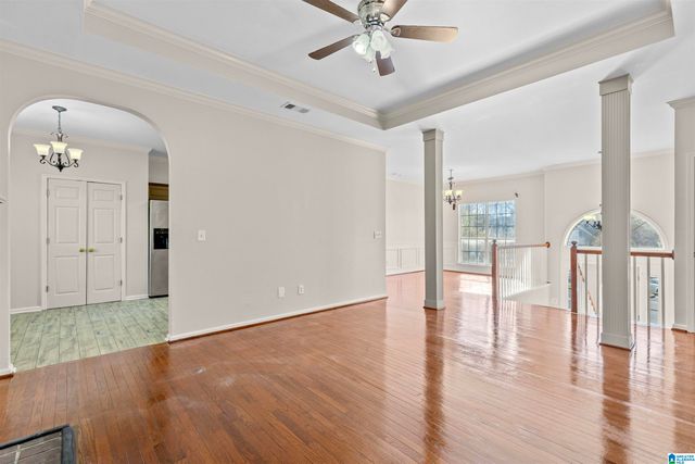 5518 FAWN CIRCLE, Hoover, AL 35226