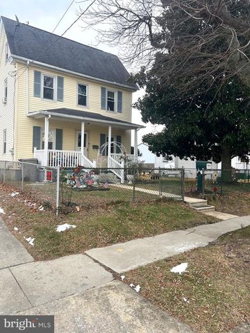 209 GREENWICH AVE, Paulsboro, NJ 08066