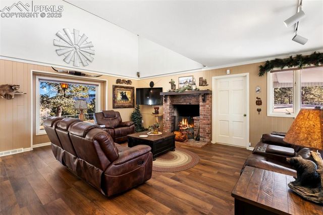 231 S Forty Road, Woodland Park, CO 80863