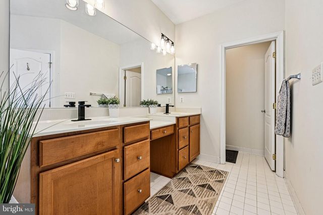 43169 ELENI ST, Leesburg, VA 20176