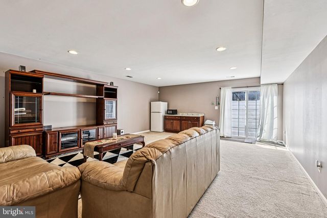 43169 ELENI ST, Leesburg, VA 20176
