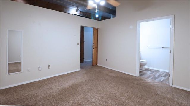 200 Main Street 310, Kansas City, MO 64105