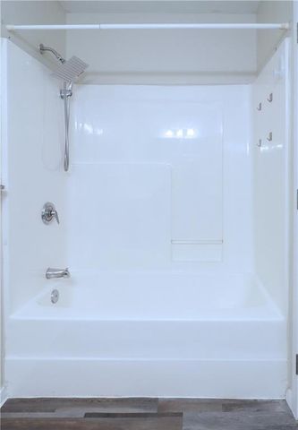 200 Main Street 310, Kansas City, MO 64105