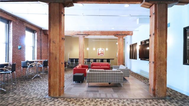 200 Main Street 310, Kansas City, MO 64105