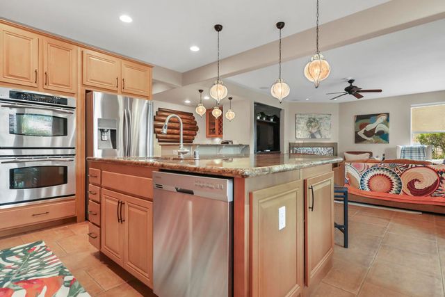 3 Clear Lake Drive, Rancho Mirage, CA 92270