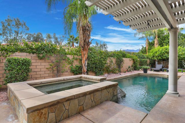 3 Clear Lake Drive, Rancho Mirage, CA 92270