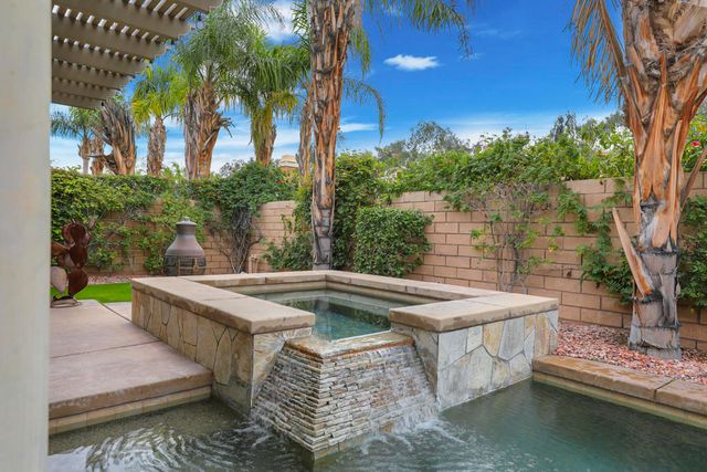 3 Clear Lake Drive, Rancho Mirage, CA 92270