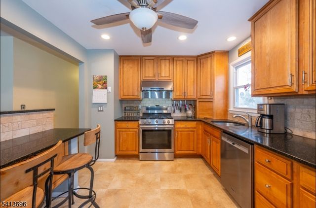 31 PENN AVENUE, Andover Twp., NJ 07860