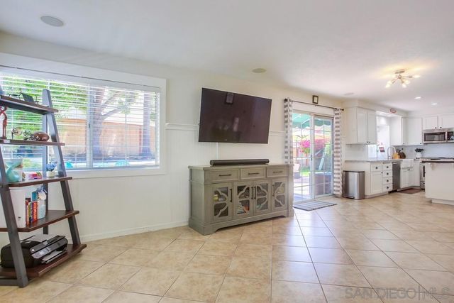 473 Avenida Canora, Oceanside, CA 92057