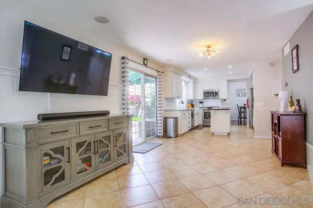 473 Avenida Canora, Oceanside, CA 92057