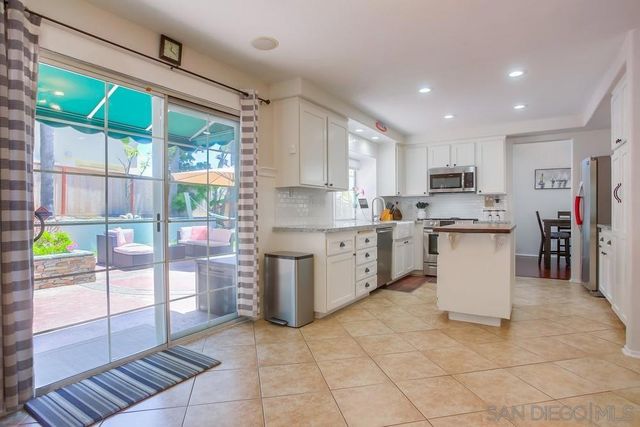 473 Avenida Canora, Oceanside, CA 92057