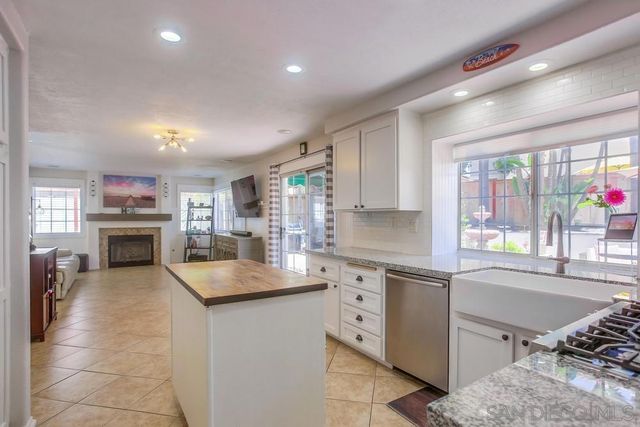 473 Avenida Canora, Oceanside, CA 92057