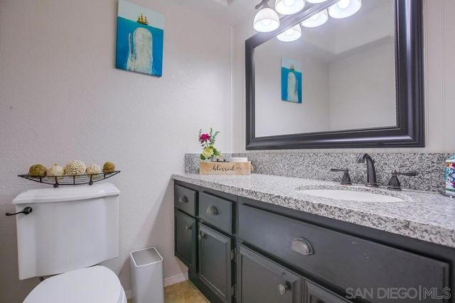 473 Avenida Canora, Oceanside, CA 92057
