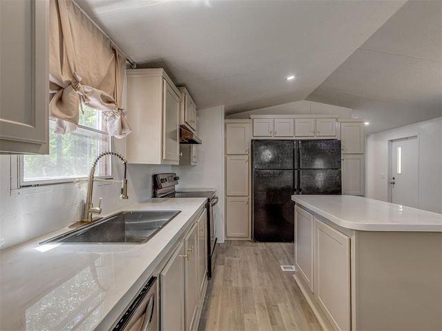 9861 Aberdeen Street, Lexington, OK 73051