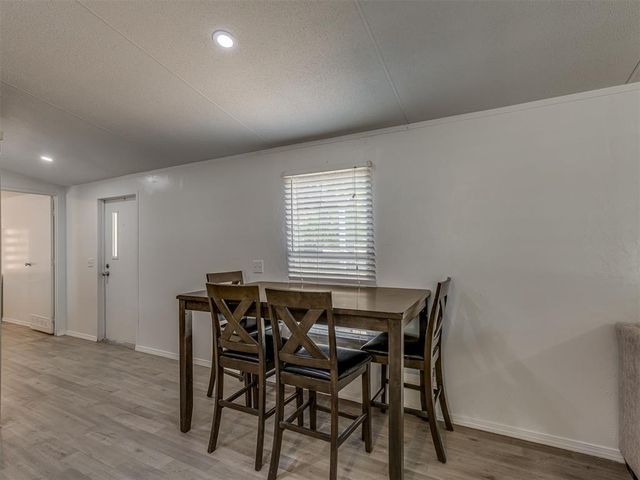 9861 Aberdeen Street, Lexington, OK 73051