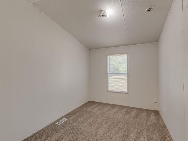 9861 Aberdeen Street, Lexington, OK 73051