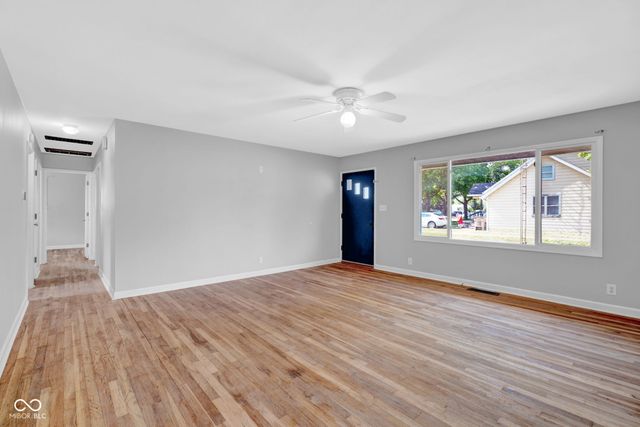 2019 19th Street, Columbus, IN 47201