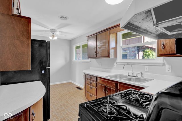 2019 19th Street, Columbus, IN 47201