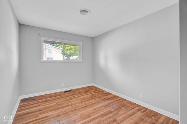 2019 19th Street, Columbus, IN 47201