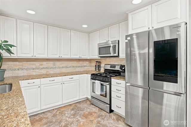 20209 83rd Avenue W, Edmonds, WA 98026