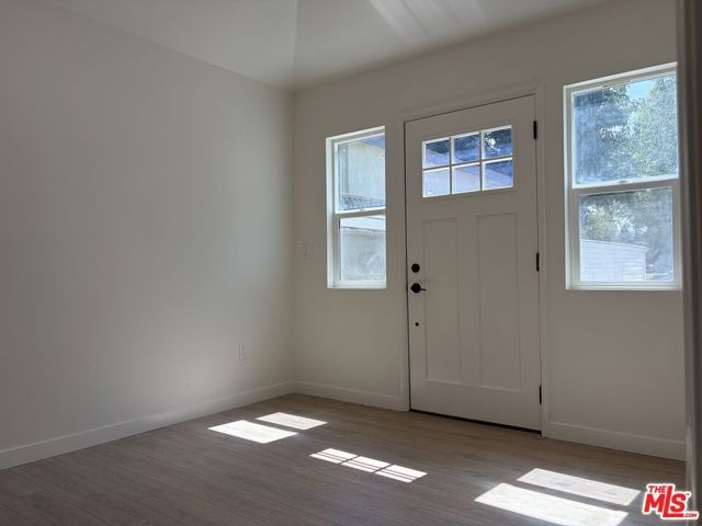 15225 Valleyheart Drive, Los Angeles, CA 91403