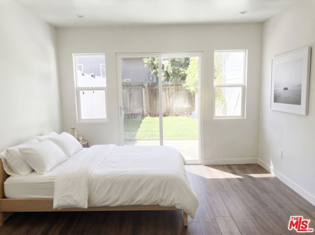 15225 Valleyheart Drive, Los Angeles, CA 91403