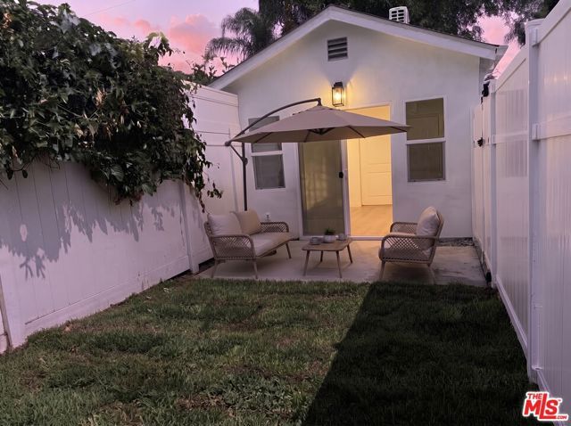 15225 Valleyheart Drive, Los Angeles, CA 91403
