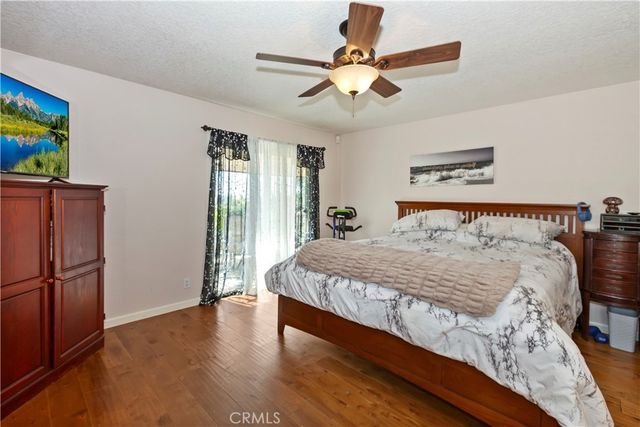 1082 23rd St, Upland, CA 91784
