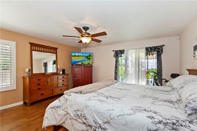 1082 23rd St, Upland, CA 91784