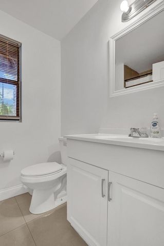 2311 N Congress Avenue 11, Boynton Beach, FL 33426