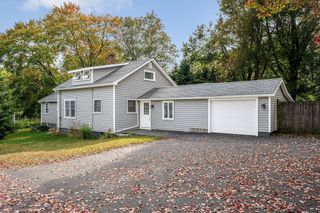 16 Standish Road, Haverhill, MA 01832
