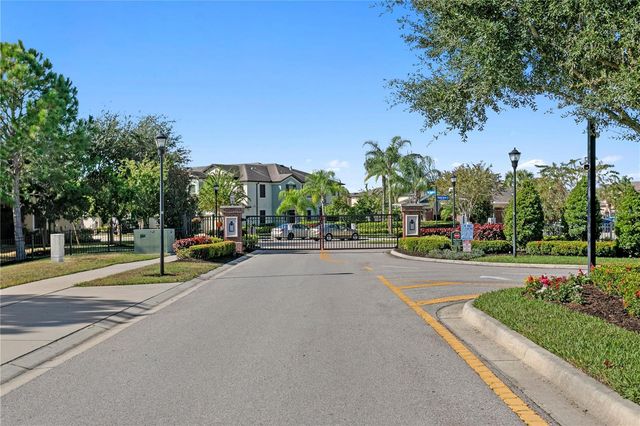 11506 CROWNED SPARROW LANE, Tampa, FL 33626