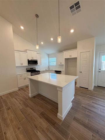 13202 Hayden Peak Drive, Iowa Colony, TX 77583