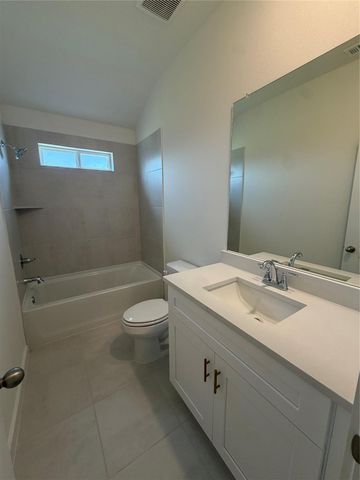 13202 Hayden Peak Drive, Iowa Colony, TX 77583