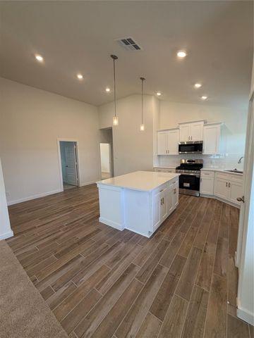 13202 Hayden Peak Drive, Iowa Colony, TX 77583
